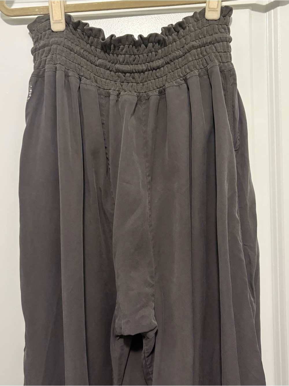Free People gray smocked drawstring drop-crotch wide leg palazzo pants - Picture 7 of 8